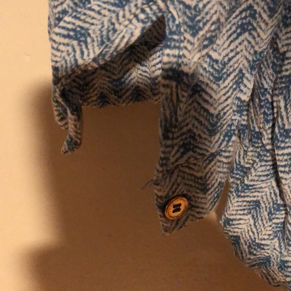 Carole Little large rayon light material button blouse with tassel - Picture 6 of 6